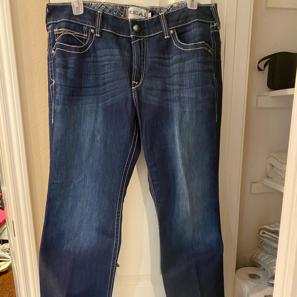 Women’s jeans